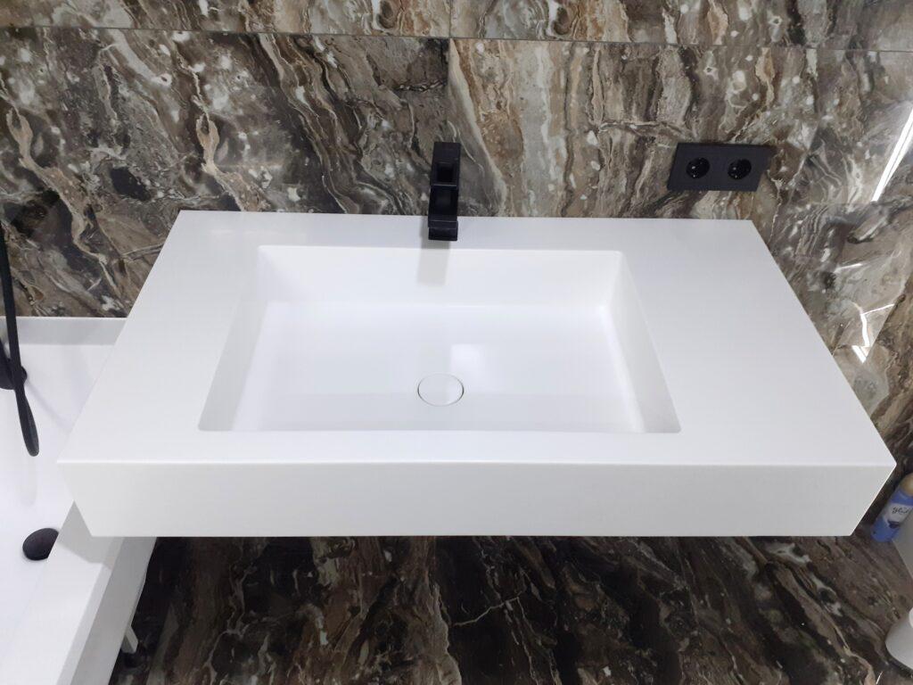 Раковина в ванную комнату с клапаном клик-клак изготовлено в правила камня